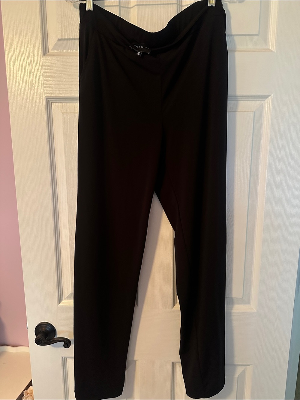 Black Stetchy Women's Straight-Leg Pants